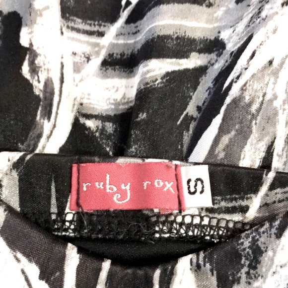 Ruby Rox Black & White Print Strapless Mini Dress Size Small - Picture 7 of 9